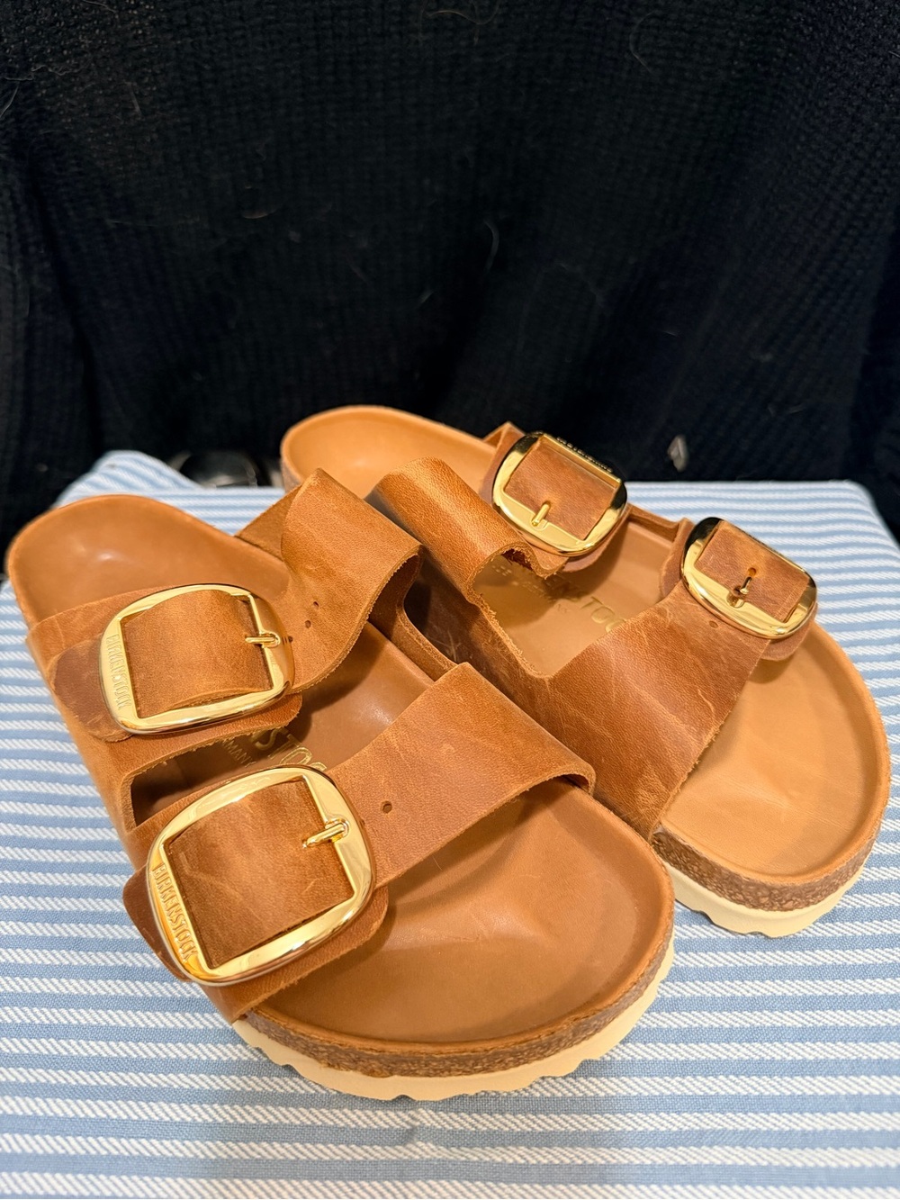 NWOT Birkenstock Sandals in Brown with Gold Buckles - Picture 2 of 5